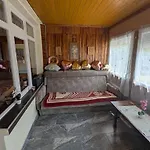 度假居 In 54592 *