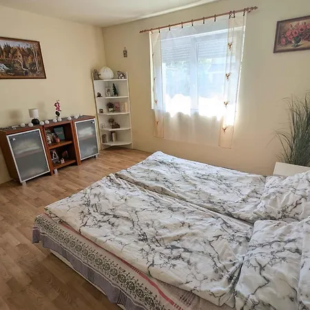 In 54592 * Balatonfenyves